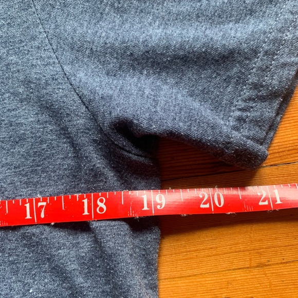 Braves of the six flowers T-shirt - Picture 4 of 5